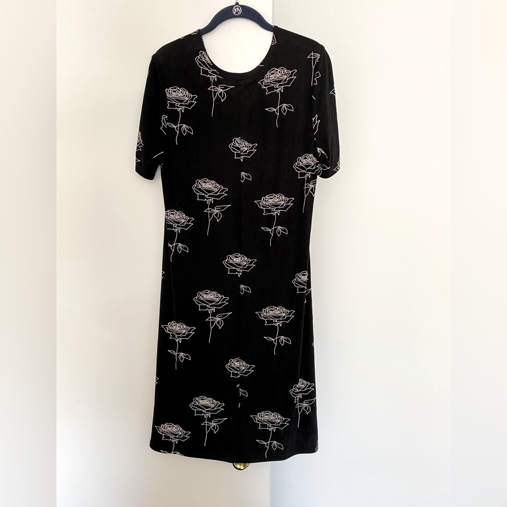 Vintage rose pattern midi dress